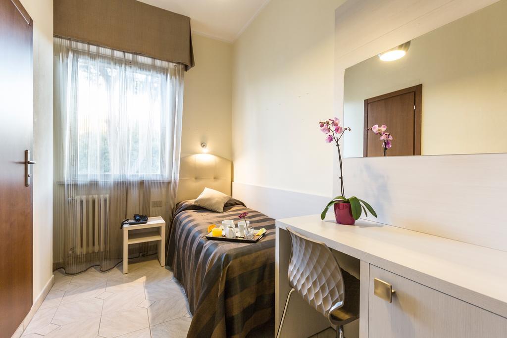 Hotel King Marina di Pietrasanta Habitación foto