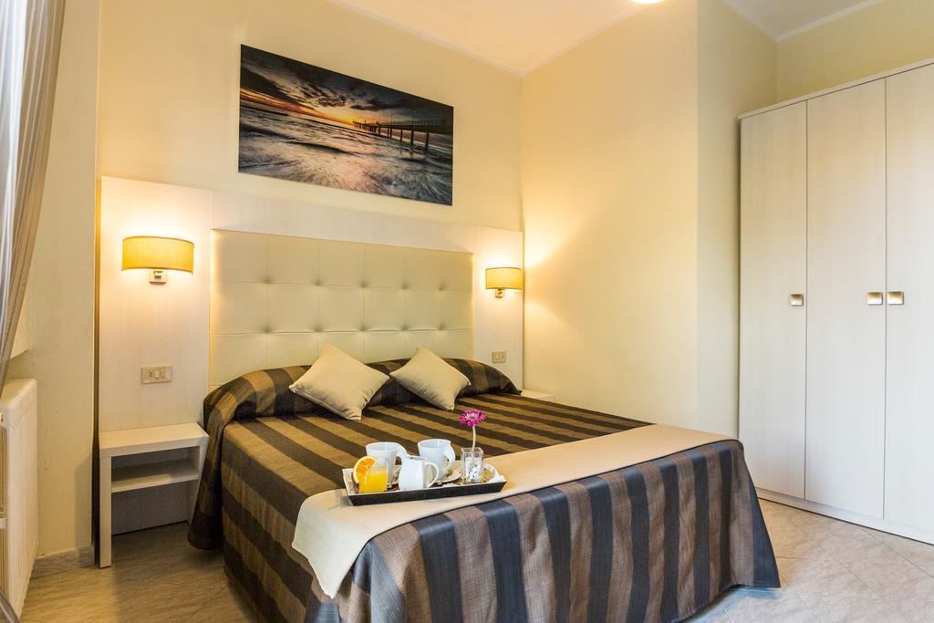 Hotel King Marina di Pietrasanta Habitación foto