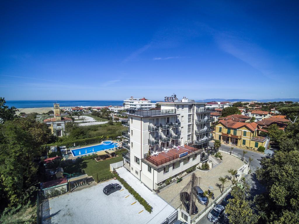 Hotel King Marina di Pietrasanta Exterior foto